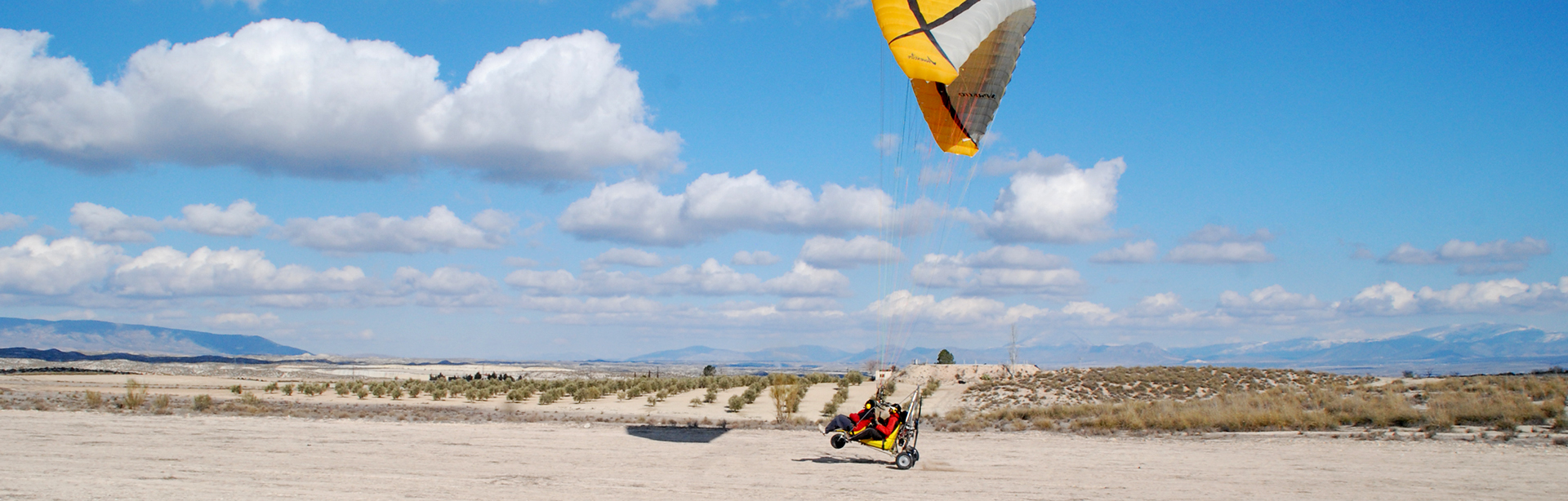 PORTE RADIO SMART – Sky Project Toulouse Paramoteur